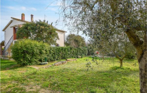 3 Bedroom Cozy Apartment In Magliano In Toscana Magliano In Toscana